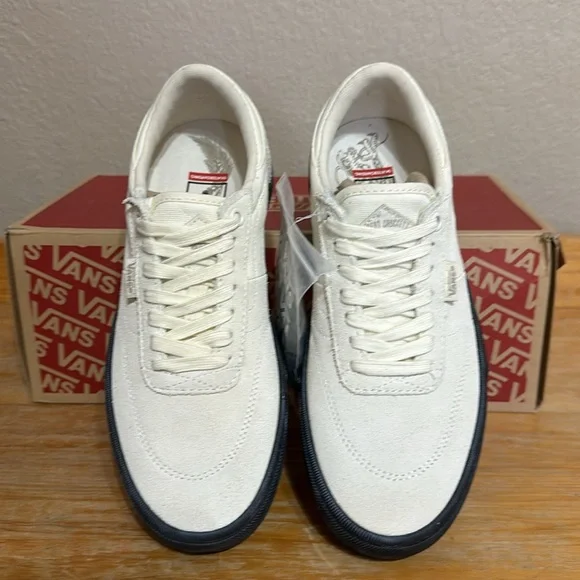 Vans Gilbert Crockett Antique white black men’s size 6.5